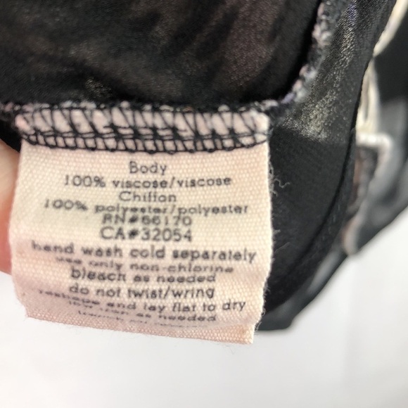 UO Silence + Noise - Print Sheer Tank Blouse - L - Picture 7 of 8